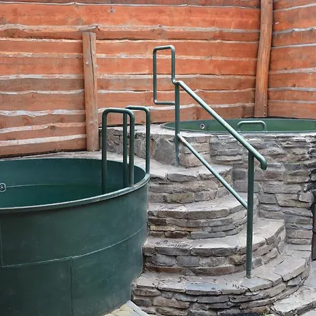 Otel Koral Verkhniy Koropets