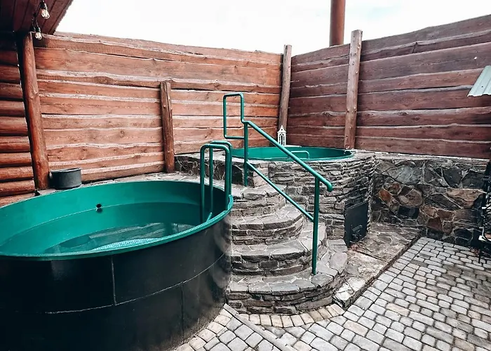 Koral * Verkhniy Koropets